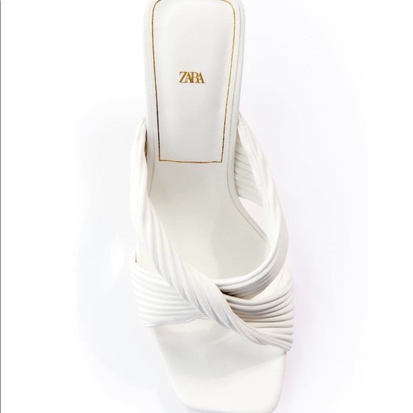 Zara pleated strap heeled sandals - Picture 3 of 9